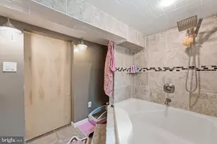 2128 Sunnyside Ave, Pottstown, PA 19464 - Photo 23