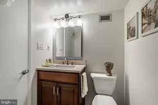10719 Valley Forge Cir, King of Prussia, PA 19406 - Photo 27