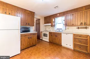 33 Onyx Ln, Gilbertsville, PA 19525 - Photo 9