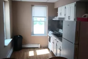 618 DeKalb St, Bridgeport, PA 19405 - Photo 3