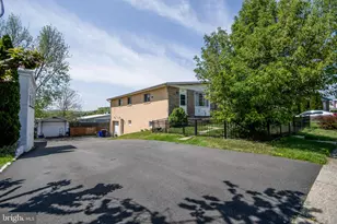 529 Markel Rd, Conshohocken, PA 19428 - Photo 3