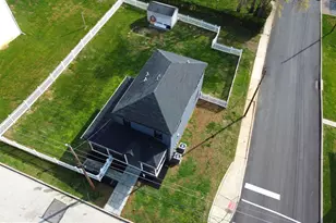 298 Summit Ave, Conshohocken, PA 19428 - Photo 5