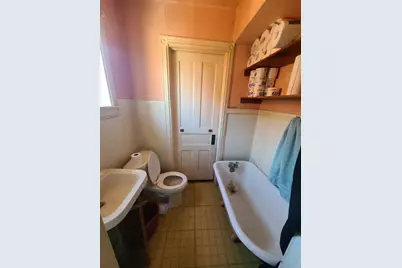 1424 Powell Street, Norristown, PA 19401 - Photo 11