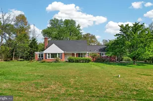 1702 Pemberton Rd, Blue Bell, PA 19422 - Photo 3