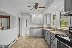 1261 Snyder Rd, Lansdale, PA 19446 - Photo 9