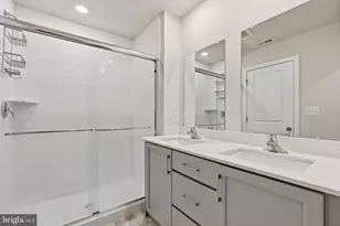 65 E Front St, Bridgeport, PA 19405 - Photo 31