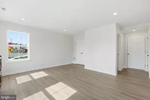 65 E Front St, Bridgeport, PA 19405 - Photo 7
