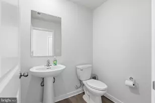 65 E Front St, Bridgeport, PA 19405 - Photo 9
