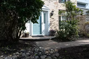 492 Brights Ln, Blue Bell, PA 19422 - Photo 3