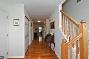 201 Essex Ct, Lansdale, PA 19446 - Photo 3