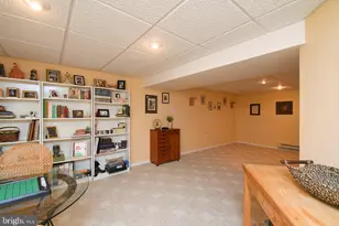 201 Essex Ct, Lansdale, PA 19446 - Photo 39