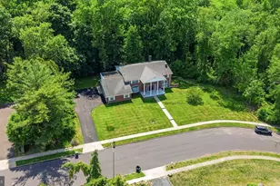 1840 Nicholas Dr, Huntingdon Valley, PA 19006 - Photo 3