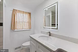 7603 Oak Lane Rd, Cheltenham, PA 19012 - Photo 11