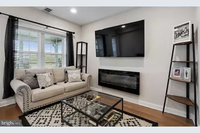 639 Old Elm Street, Conshohocken, PA 19428 - Photo 5