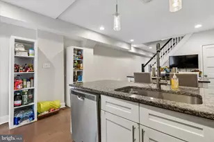 639 Old Elm St, Conshohocken, PA 19428 - Photo 15