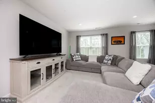 128 Van Fleet Cir, Pottstown, PA 19464 - Photo 17