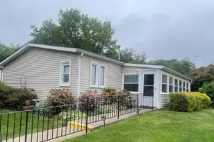 742 Dogwood Dr, North Wales, PA 19454 - Photo 1