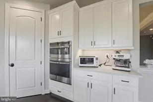 6028 Creekside Dr, Flourtown, PA 19031 - Photo 21