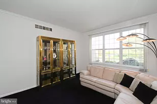 235 Pinecrest Ln, Lansdale, PA 19446 - Photo 5