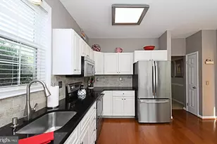 235 Pinecrest Ln, Lansdale, PA 19446 - Photo 17