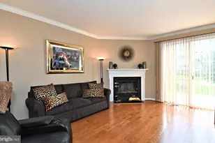 235 Pinecrest Ln, Lansdale, PA 19446 - Photo 7
