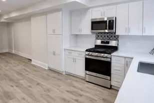 22 Maple St, Conshohocken, PA 19428 - Photo 9