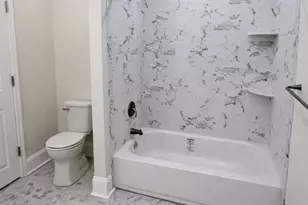 22 Maple St, Conshohocken, PA 19428 - Photo 15