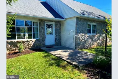 1070 Main Street, Linfield, PA 19468 - Photo 3