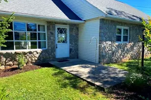 1070 Main St, Linfield, PA 19468 - Photo 3