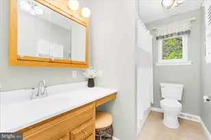 101 Village Dr, North Wales, PA 19454 - Photo 17