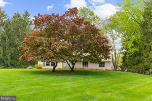 101 Village Dr, North Wales, PA 19454 - Photo 5