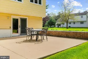 101 Village Dr, North Wales, PA 19454 - Photo 35