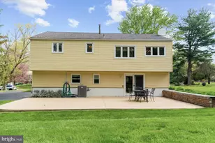 101 Village Dr, North Wales, PA 19454 - Photo 37