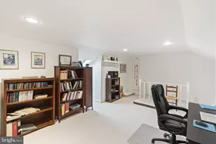 289 Tulip Tree Ct, Blue Bell, PA 19422 - Photo 33