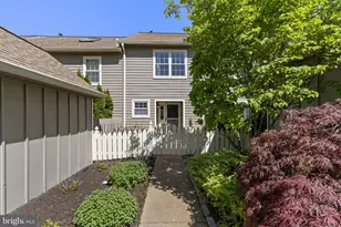 289 Tulip Tree Ct, Blue Bell, PA 19422 - Photo 5