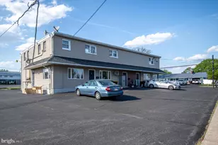 334 Washington St, East Greenville, PA 18041 - Photo 7