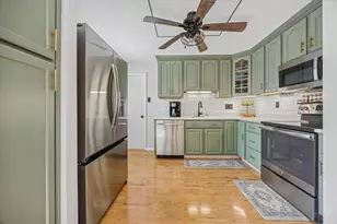 187 E Valley Forge Rd, King of Prussia, PA 19406 - Photo 3