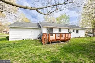 604 N Line St, Lansdale, PA 19446 - Photo 7