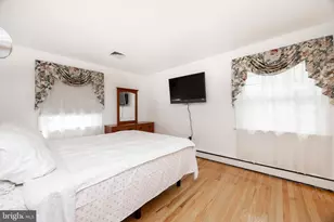 604 N Line St, Lansdale, PA 19446 - Photo 27