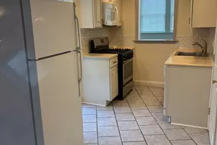 221 Summit Ave, Conshohocken, PA 19428 - Photo 3