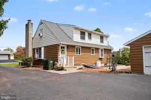 1310 2nd Ave, Gilbertsville, PA 19525 - Photo 3