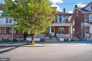 33 W 2nd St, Pottstown, PA 19464 - Photo 1