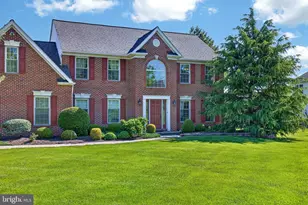 525 Michelle Ln, Trappe, PA 19426 - Photo 1