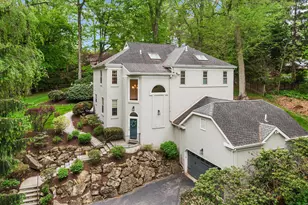 2114 Greenbrier Dr, Villanova, PA 19085 - Photo 1