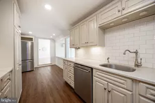 382 Oak Dr, Harleysville, PA 19438 - Photo 15