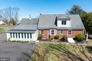 382 Oak Dr, Harleysville, PA 19438 - Photo 7
