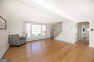 382 Oak Dr, Harleysville, PA 19438 - Photo 9