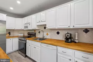 2131 Birch Dr, Lafayette Hill, PA 19444 - Photo 11