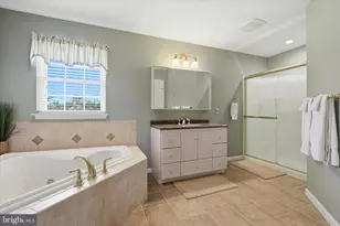 12 Sterling Dr, Horsham, PA 19044 - Photo 17