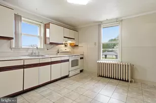 1955 Lukens Ave, Willow Grove, PA 19090 - Photo 13